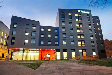 Travelodge Birmingham - The Harris Partnership