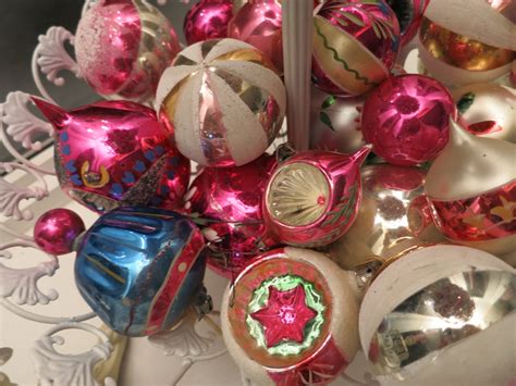 Awasome Antique Christmas Decorations 2022 - adriennebailoncoolschw