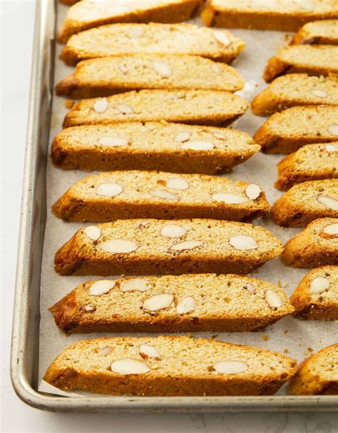 Almond Biscotti (Cantucci) | Recipe | Almond biscotti, Biscotti recipe ...