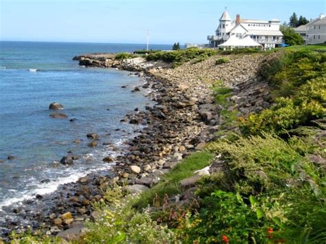 The Marginal Way | A Coastal Stroll in Ogunquit, ME