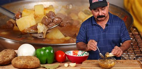 Easy CARNE CON PAPAS Recipe (Mexican Beef and Potato Stew) | beef ...