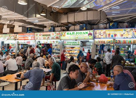 Singapore, Singapore – January 14, 2020: Inside The Tekka Centre In Singapore, Food Market In ...