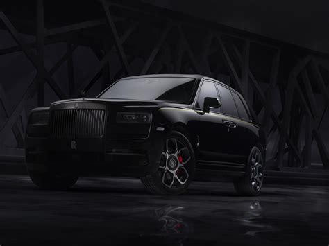 Rolls-Royce Cullinan Black Badge Luxury SUV Revealed - ZigWheels