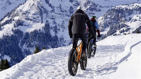 Mountain Biking in the Snow | Best Pictures in the World