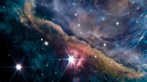 Newly released image from James Webb telescope reveals Orion Nebula in ...