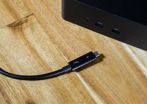 Dell Thunderbolt Dock TB16 Review: Connect Your Whole Setup with One Cable