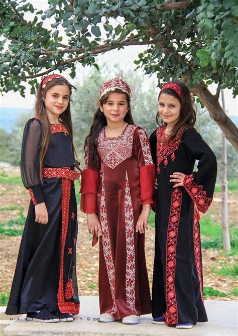 Pin by Seham Mousa on Palestinian traditional dresses | Traditional dresses, Palestinian ...