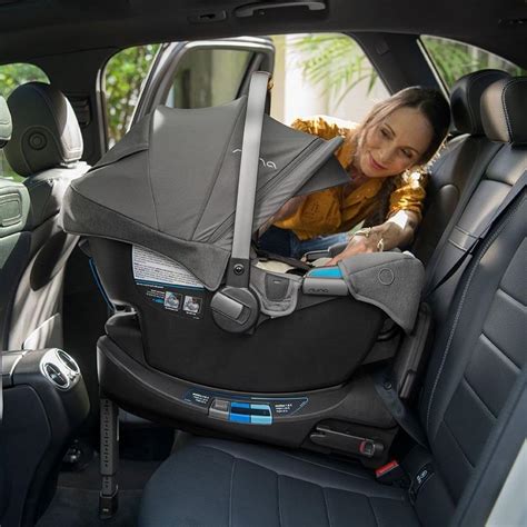 4 Steps to Correct Car Seat Installation for New Parents | Tinyhood