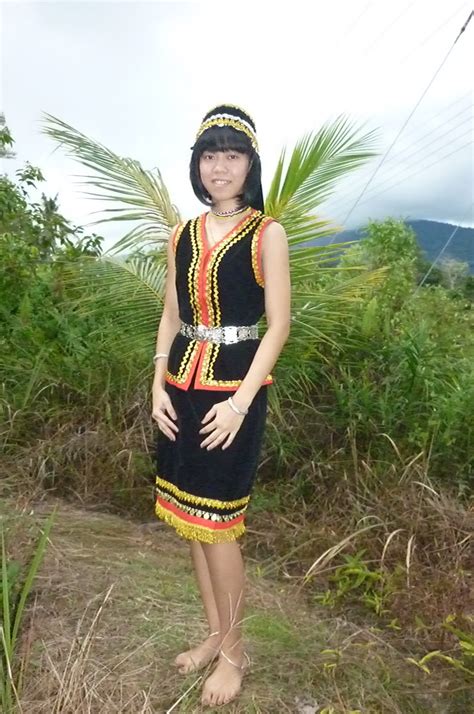 Sarawak Traditional Costume and Handicraft: Bidayuh