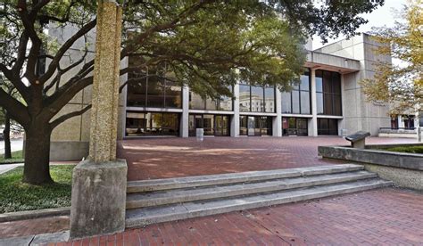 Finally, renovations to start at Baton Rouge River Center Theatre for ...