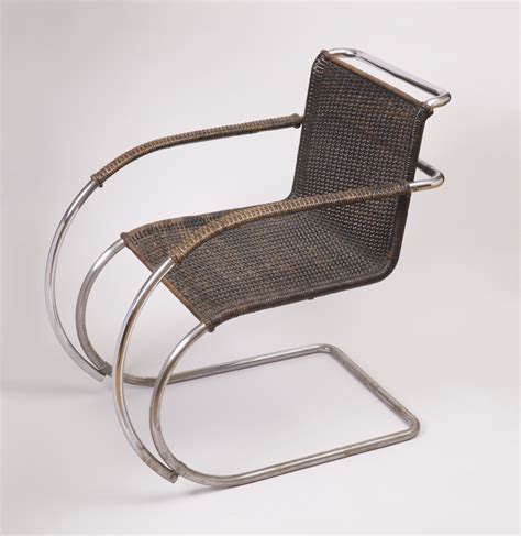 Modern Chair Design | MHz Curationist