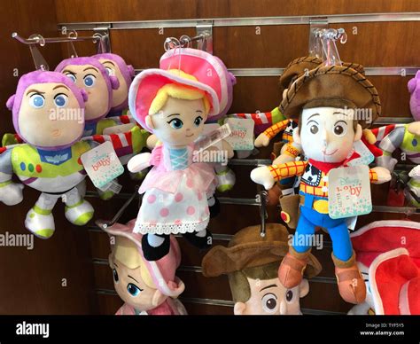 Toys made in china hi-res stock photography and images - Alamy