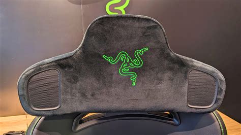 Rumbly Razer gaming chair pillow could add Hypersense to any seat