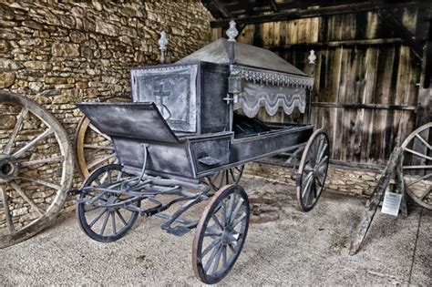 Hearse horse drawn antique Free stock photos in JPEG (.jpg) 3017x2008 ...