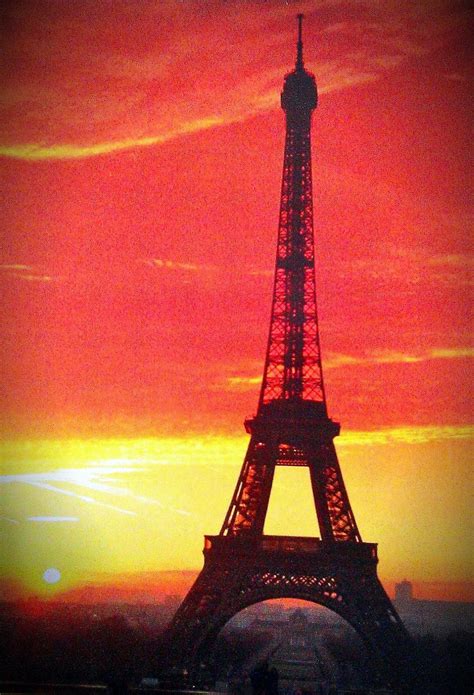 Wallpaper : sunset, sunrise, evening, tower, France, Paris, Eiffel Tower, dusk, light, dawn ...