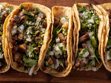 Tacos de suadero con costra de queso: la mejor receta del mundo ...