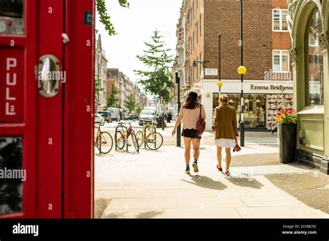 London- September 2020: Marylebone High Street / Marylebone Village. An ...