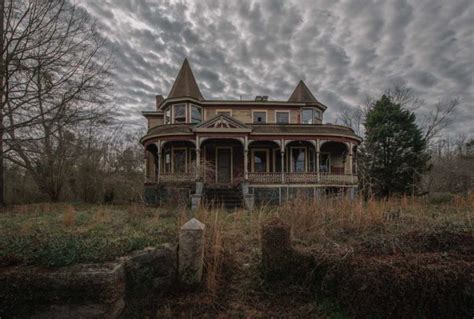 Pendleton-Graves House - Autopsy of Architecture