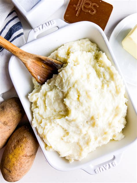 Homemade Mashed Potatoes Recipe - Life's Ambrosia