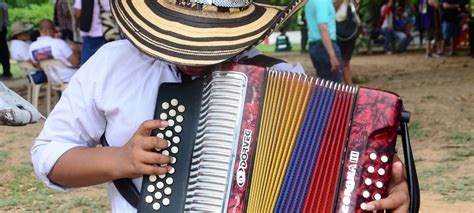 ¿Hay escuela en el Vallenato?