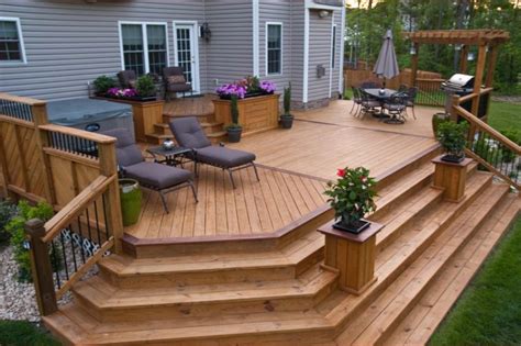 Maintenance Corner | To repair or replace your deck? 7 Things to check for