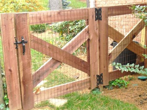 KY 4 Board Crossbuck Gate | Backyard fences, Dog fence cheap, Garden gate design