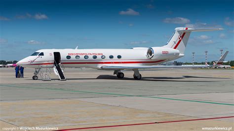 The Polish Air Force Takes Delivery Of Its First Gulfstream G550 VIP ...