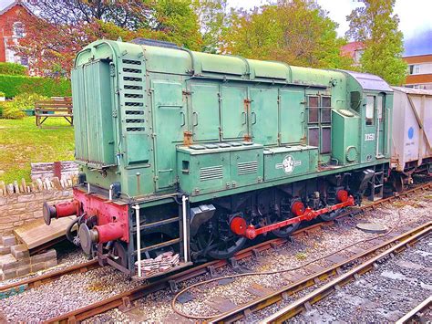 BR Class 08 Diesel Shunter Photograph by Gordon James - Fine Art America