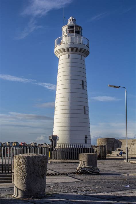 Donaghadee | Lighthouse inspiration, Beautiful lighthouse, Lighthouse