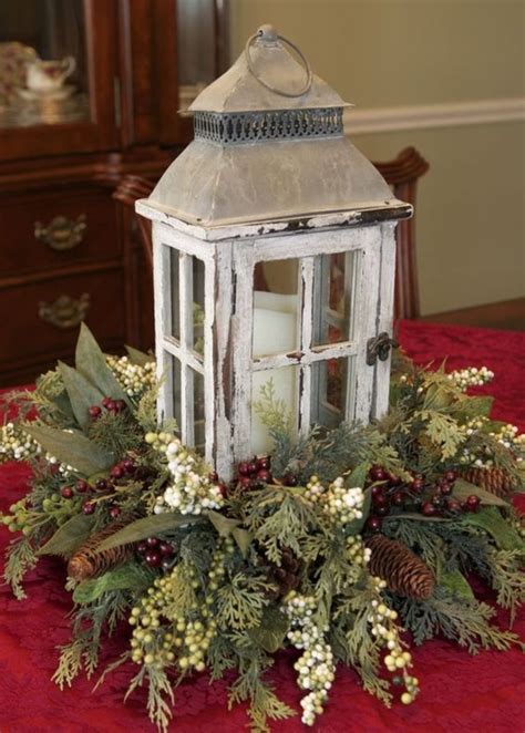 100+ Stunning DIY Christmas Lantern Décor Ideas - Holidappy