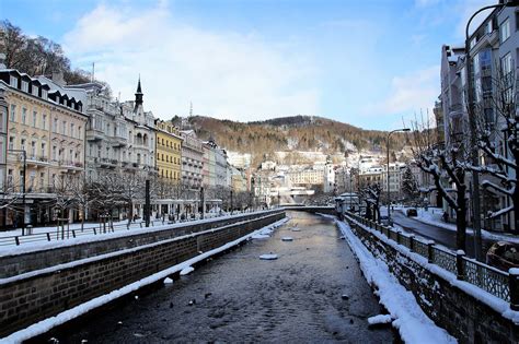 Seasons in Karlovy Vary: Weather and Climate