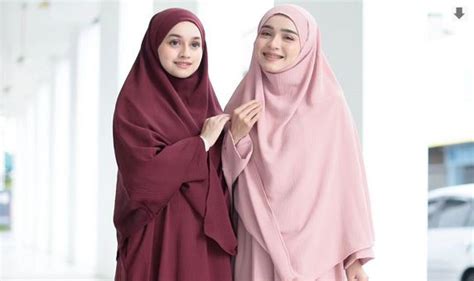 Fakta Unik Wanita Berhijab, Disayang Tuhan dan Terhindar Dari Kanker Kulit