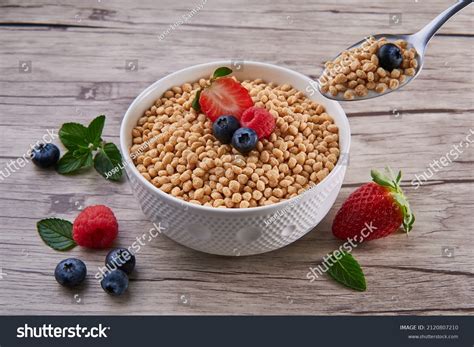 Healthy Cereal Bowl Blueberrys Strawberry Stock Photo 2120807210 ...