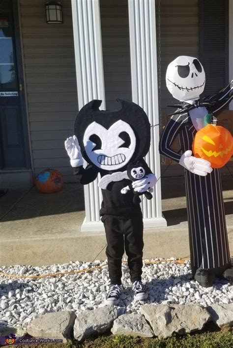 DIY Bendy and the Ink Machine Costume