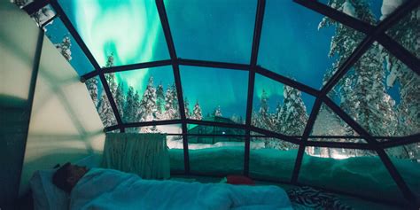 A hotel in Finland has glass igloos to watch the Northern Lights ...