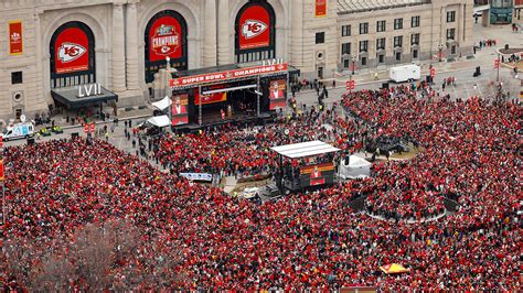 Chiefs fans blast team's Super Bowl LVII celebration: 'I am ashamed ...