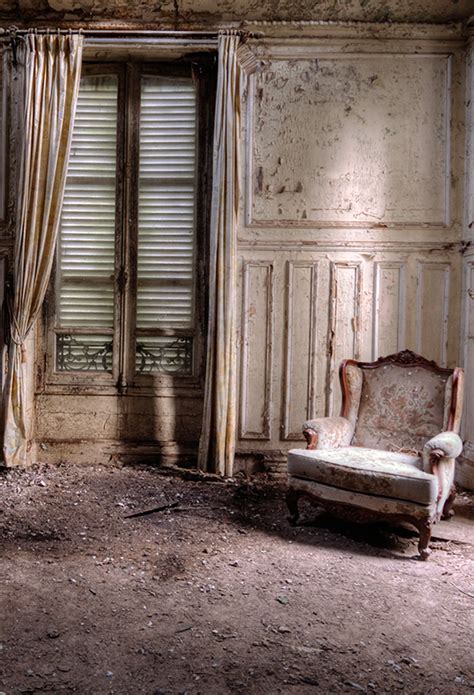 Abandoned Room White Armchair Photography Backdrop SBH0295 – Starbackdrop