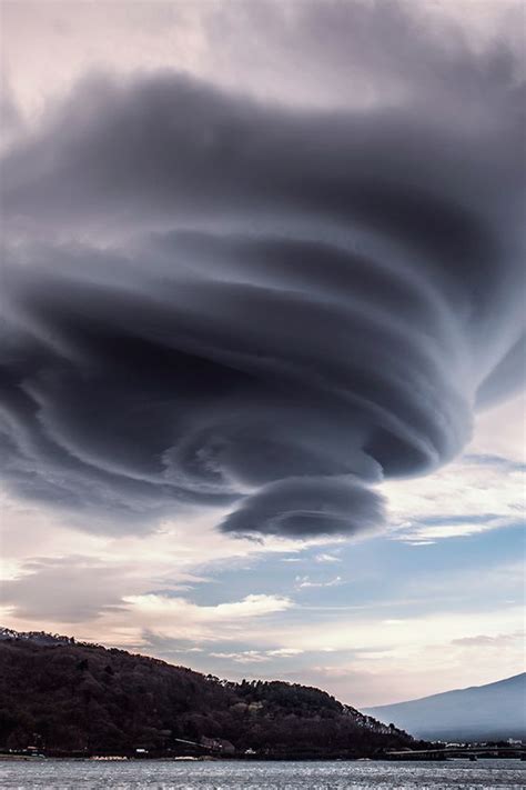 Surprisingly Curious And Interesting Cloud Photography - Bored Art