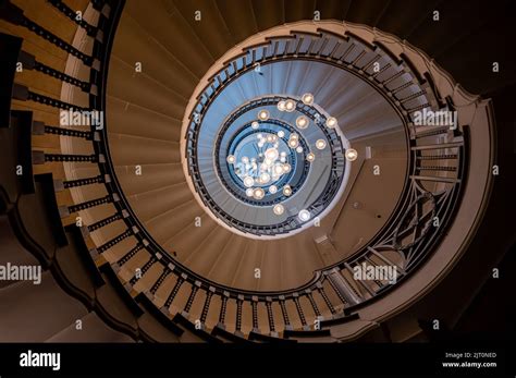 Cecil Brewer staircase - Heals, Tottenham Court Road Stock Photo - Alamy