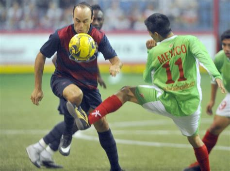 Landon Donovan in middle of another USA-Mexico soccer rivalry – Daily ...