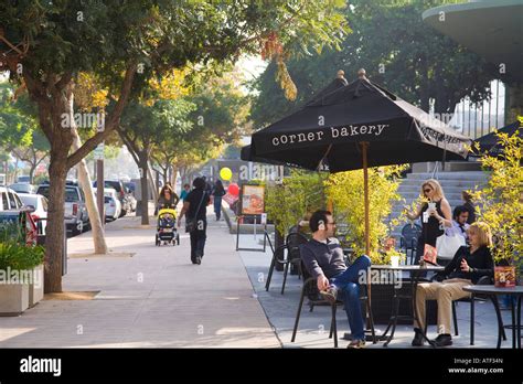 South Lake Avenue, Pasadena, Los Angeles County, USA Stock Photo - Alamy