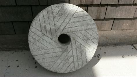 The meaning and symbolism of the word - «Millstone»