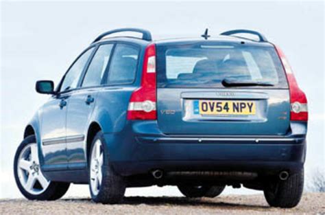 Volvo V50 T5 AWD first drive | Autocar