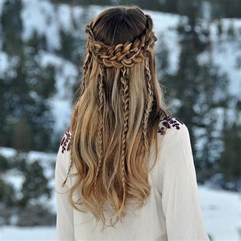 40 Cute and Girly Hairstyles with Braids