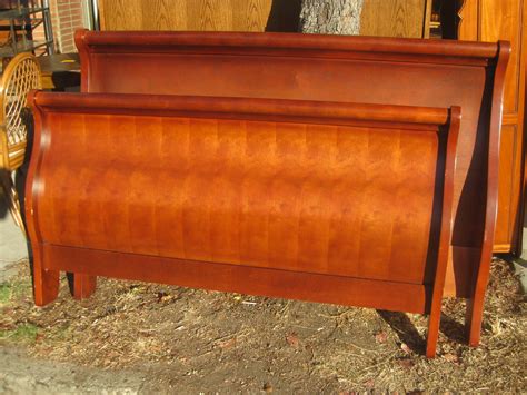 UHURU FURNITURE & COLLECTIBLES: SOLD - Queen Sleigh Bed Frame