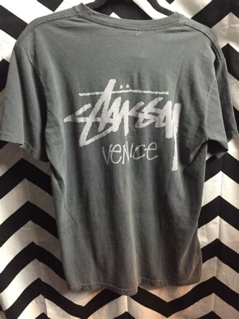 Stussy T-shirt | Boardwalk Vintage