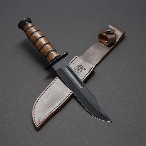 Combat Knife - Sheffield - Touch of Modern