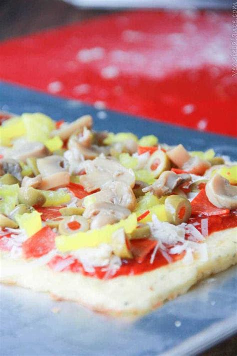 Insanely Good Low Carb Pizza Crust Recipe (Gluten Free)