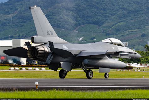 6717 Taiwan Air Force General Dynamics F-16AM Fighting Falcon Photo by ...