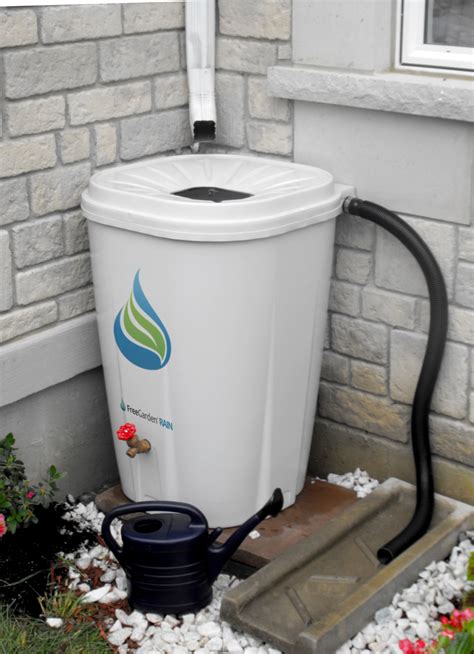 FreeGarden RAIN 55 Gal. Rain Barrel w/ Brass Spigot - Walmart.com